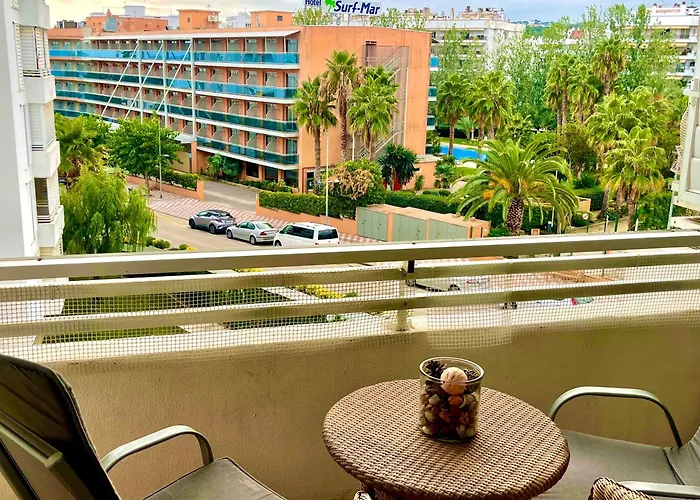 La Bleue, Boutique With Free Parking, Full Equipped In Fenals 아파트